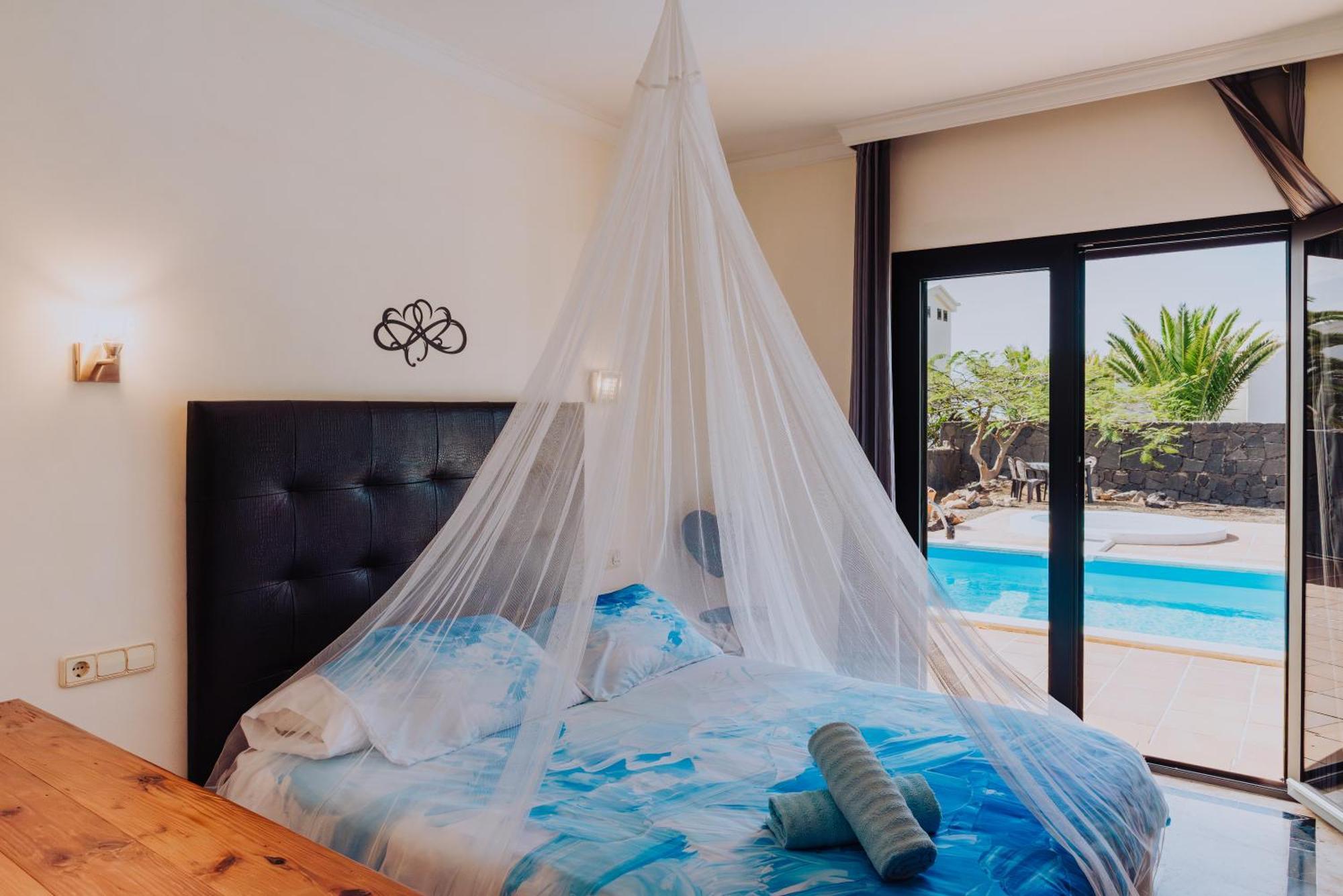 Villa Marina Deluxe&spa Pool Playa Blanca (Lanzarote)