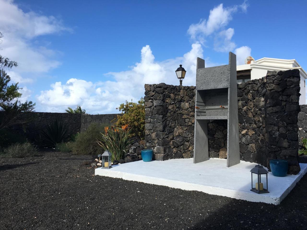 Villa Marina Deluxe&spa Pool Playa Blanca (Lanzarote)