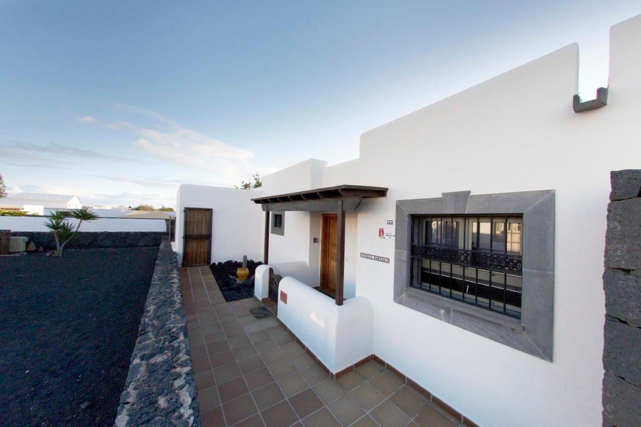 Marina Deluxe&spa Pool Playa Blanca (Lanzarote)