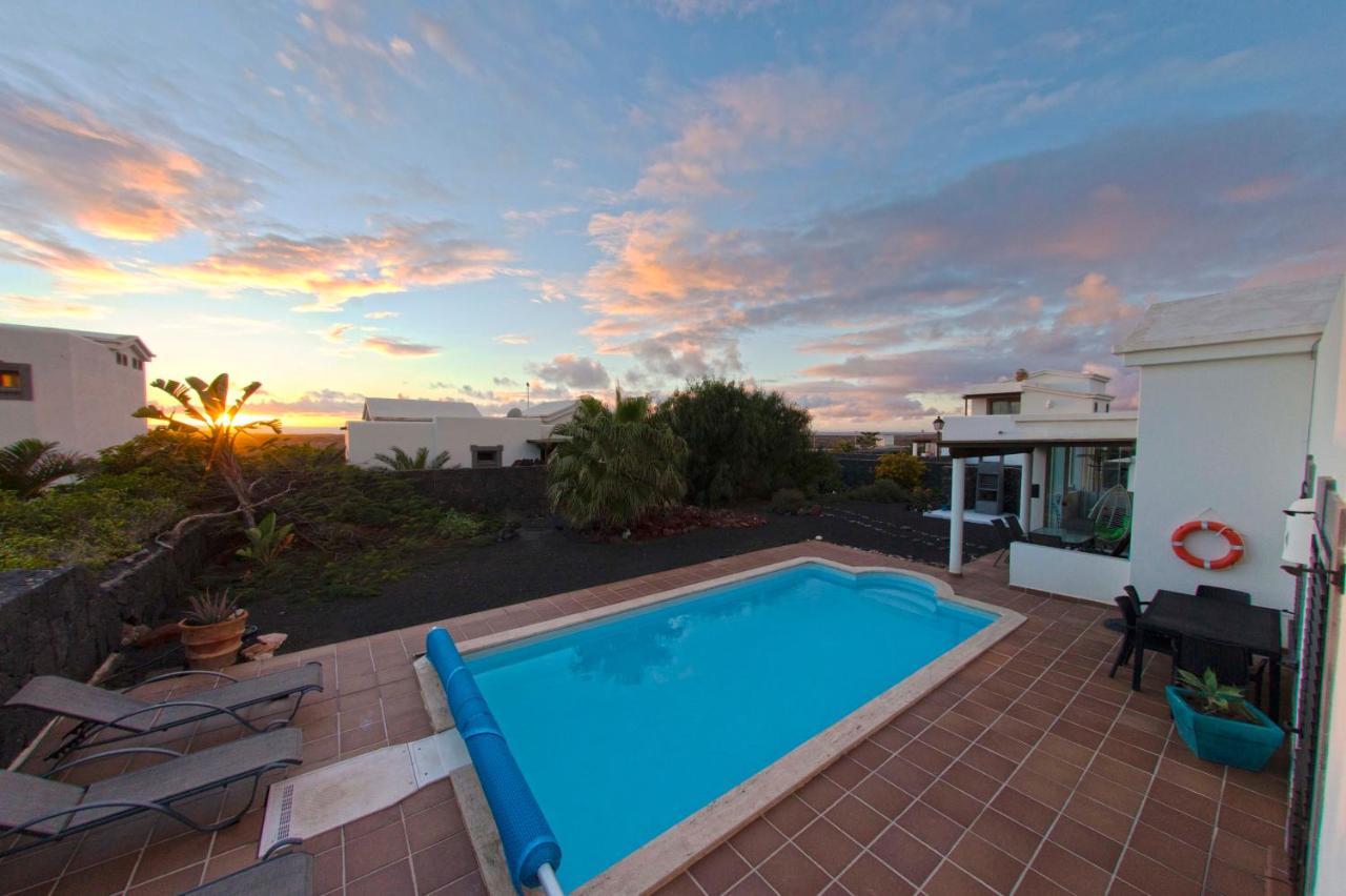 Villa Marina Deluxe&spa Pool Playa Blanca (Lanzarote)